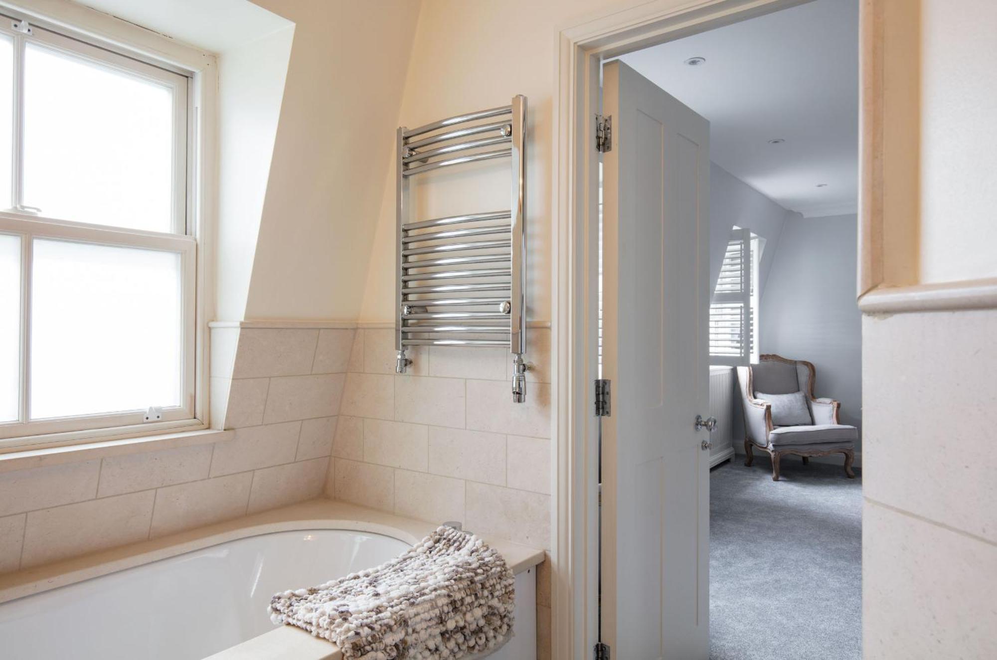 Spacious Quiet 4Bedrooms 6Beds House With Private Garage 5Min Walk To Paddington Station ロンドン エクステリア 写真